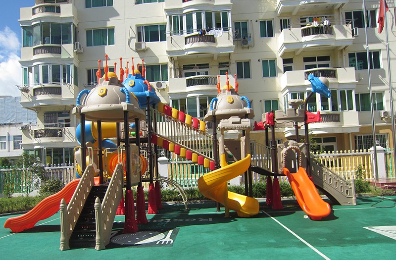 太空星際兒童組合滑梯案例 6.jpg 太空星際兒童組合滑梯案例 6.jpg