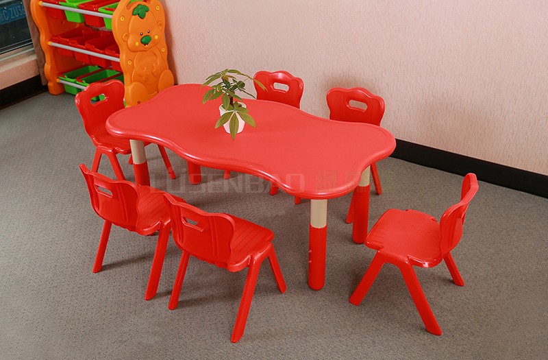 幼兒園家具多色彩兒童課桌椅 1.jpg 幼兒園家具多色彩兒童課桌椅 1.jpg
