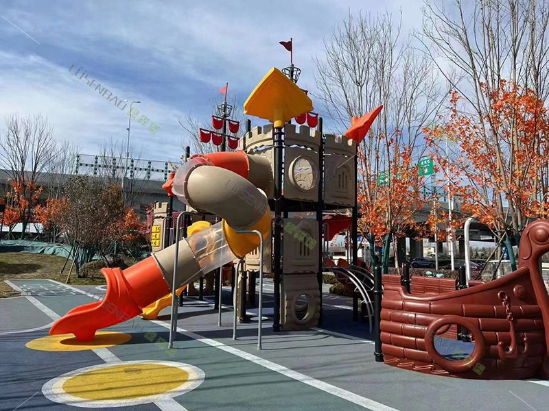 文旅項(xiàng)目戶(hù)外兒童海盜船案例 18.jpg 文旅項(xiàng)目戶(hù)外兒童海盜船案例 18.jpg