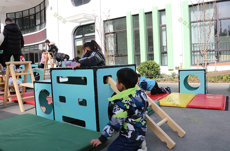 幼兒園安吉游戲活動開展 1.jpg 幼兒園安吉游戲活動開展 1.jpg