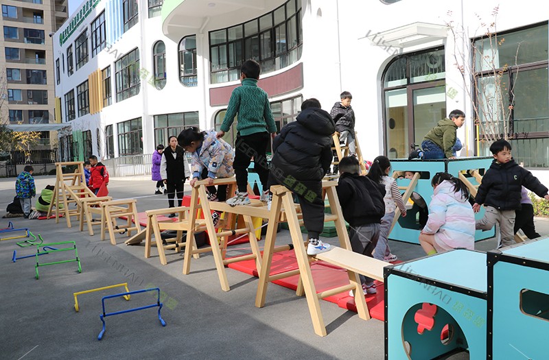 幼兒園安吉游戲活動開展 8.jpg 幼兒園安吉游戲活動開展 8.jpg