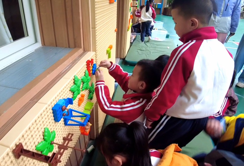 幼兒戶外游戲活動 7.jpg 幼兒戶外游戲活動 7.jpg